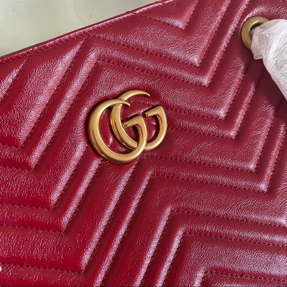 NEW Gucci Medium Metalasse Chevron Tote Cerise Red - Picture 5 of 14